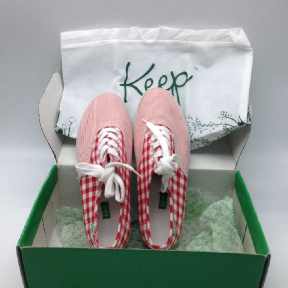 Vintage Ladies Red Gingham Keep Sneakers Size 7